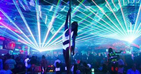 The Best Strip Clubs In Houston W/ The Hottest Dancers